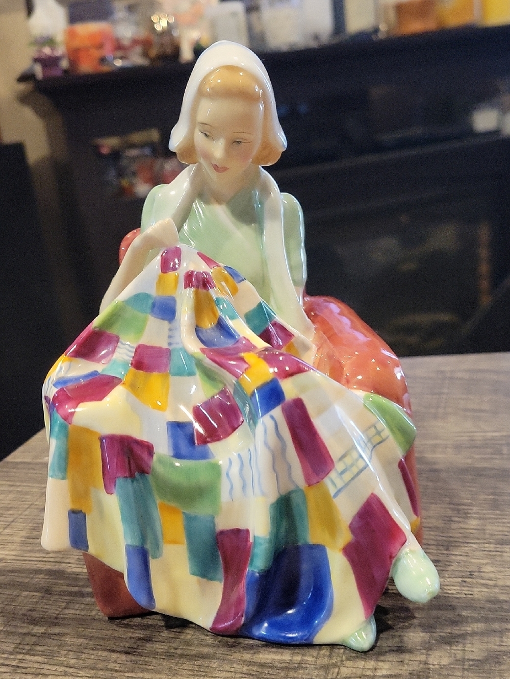 Royal Doulton " The Patchwork Quilt" Bone China Figurine/1945/ PRISTINE COND.